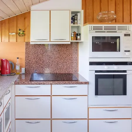 Holiday home In With 3 Bedrooms And Wifi *