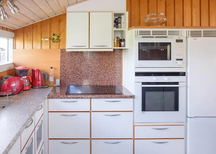 Casa de Férias In With 3 Bedrooms And Wifi *
