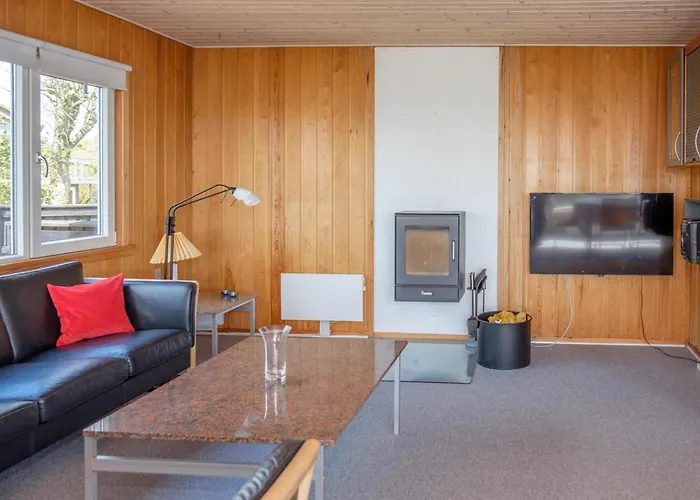 Casa de Férias In With 3 Bedrooms And Wifi